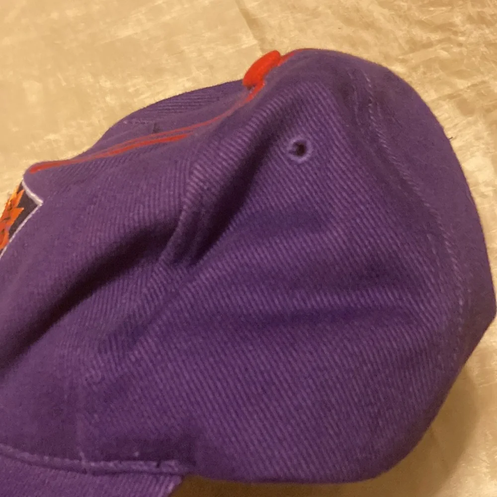 Vintage Sports Specialties Phoenix Suns Strapback